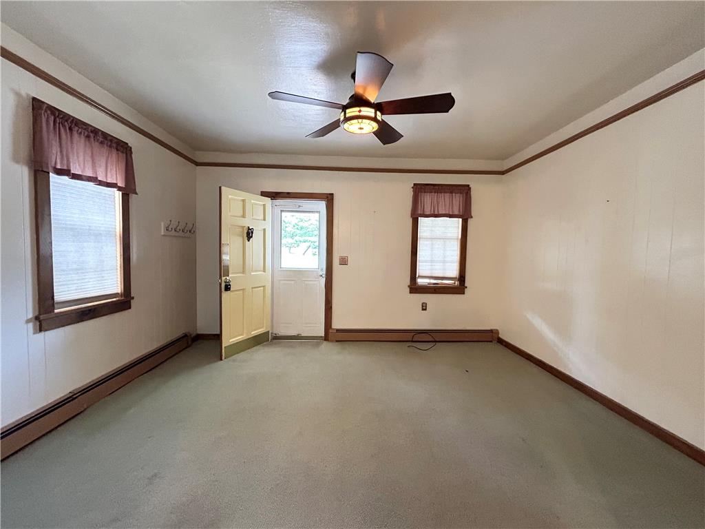 320 Pennsylvania Avenue Property Photo 11