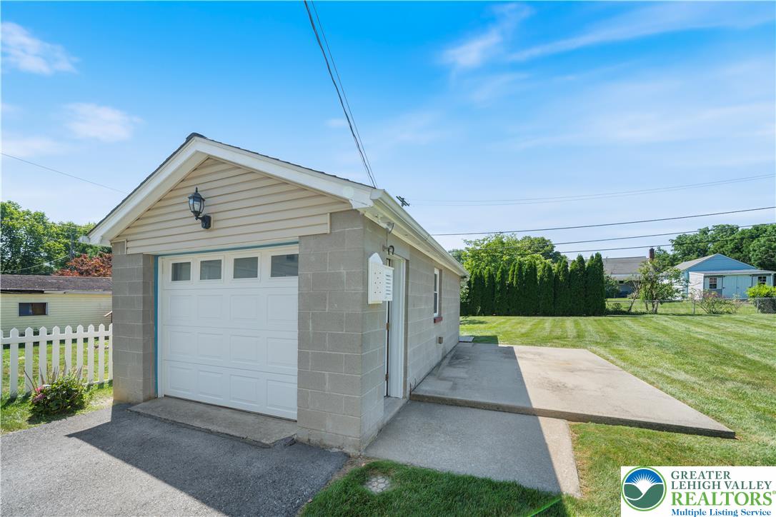 31 George Avenue Property Photo 17