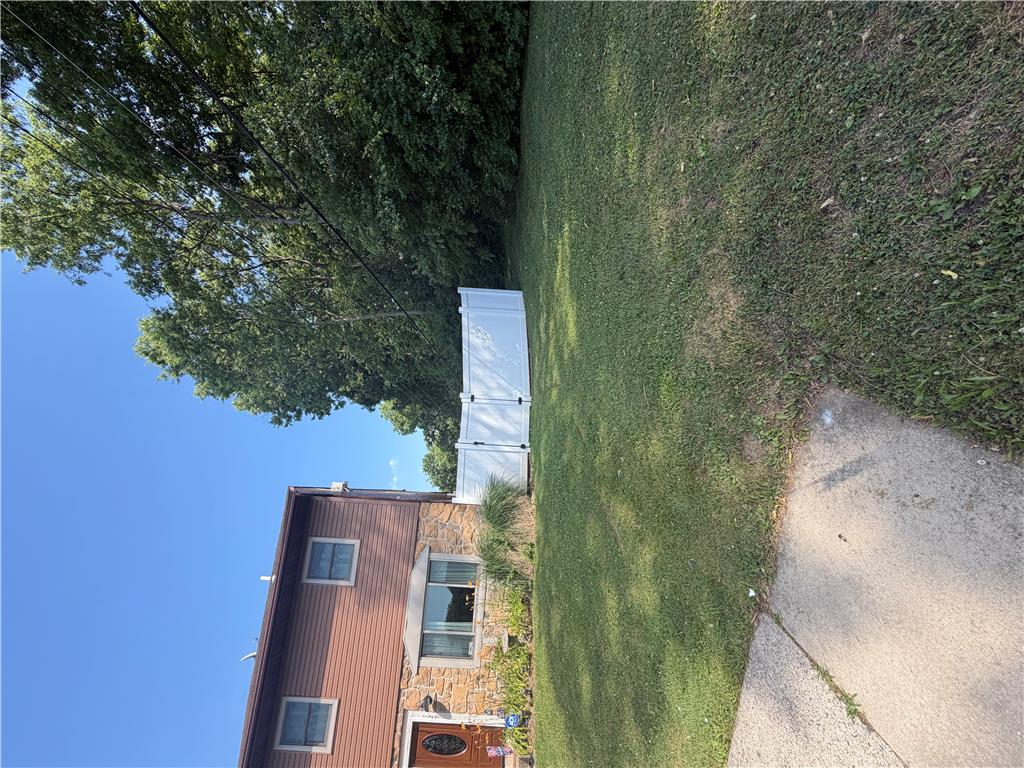 129 Johnson Court Property Photo 5