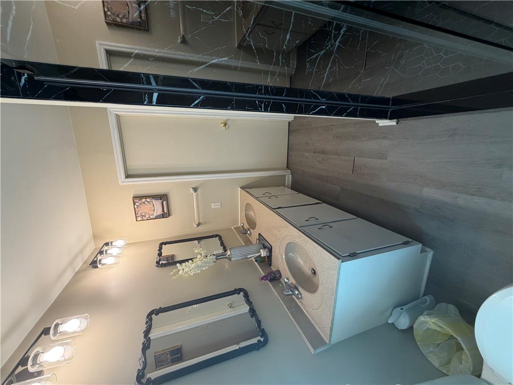 129 Johnson Court Property Photo 33