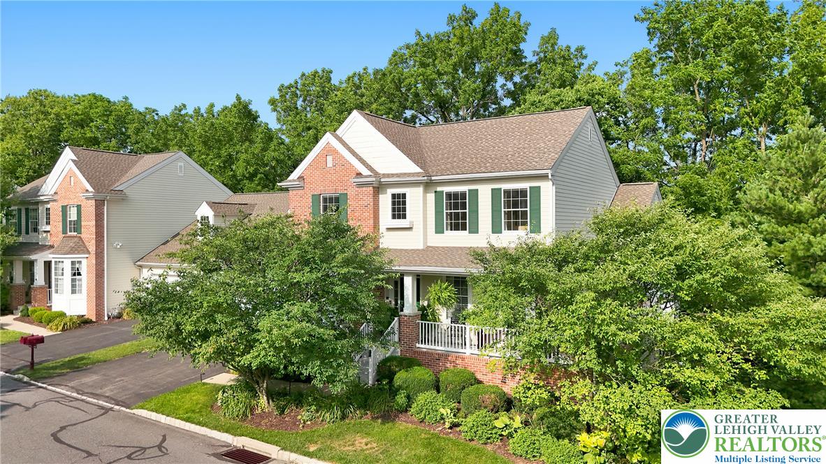 2445 Napa Drive Property Photo 1