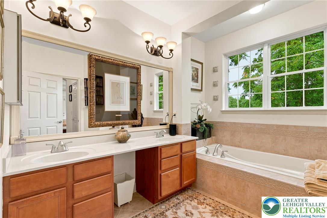 2445 Napa Drive Property Photo 20