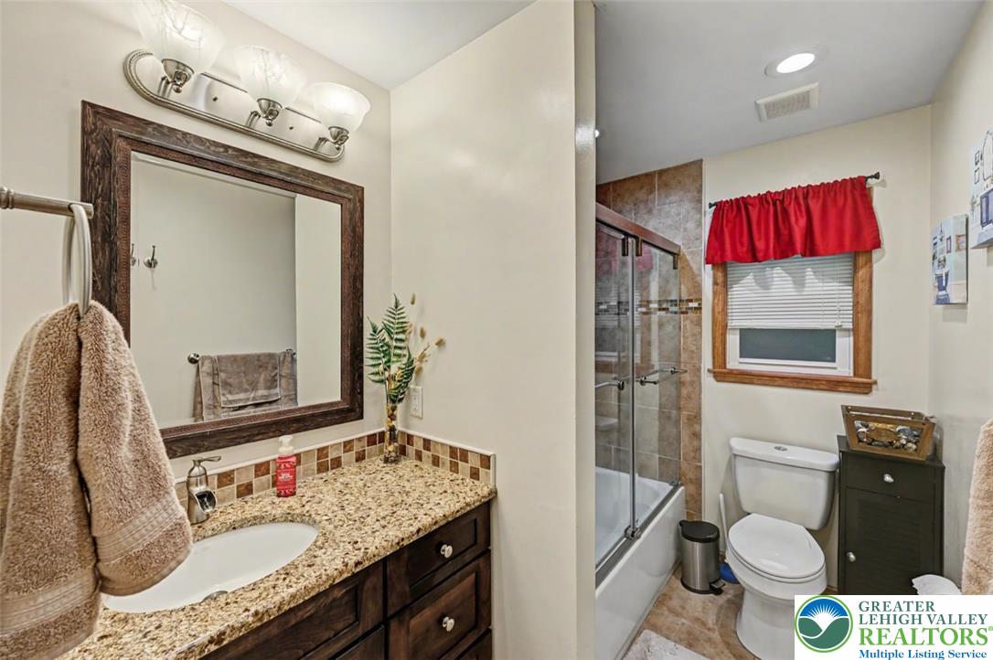 386 Upper Ridge Drive Property Photo 21