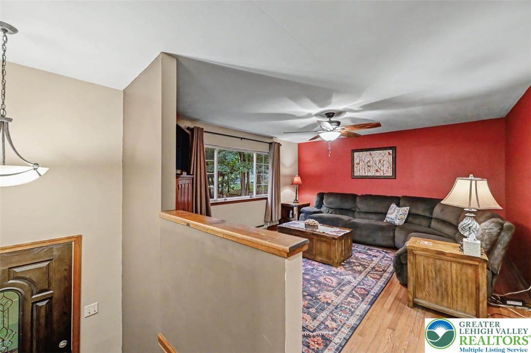 386 Upper Ridge Drive Property Photo 24
