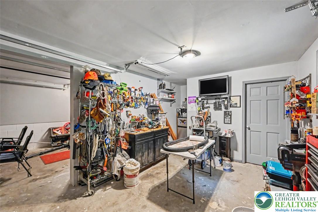 386 Upper Ridge Drive Property Photo 42