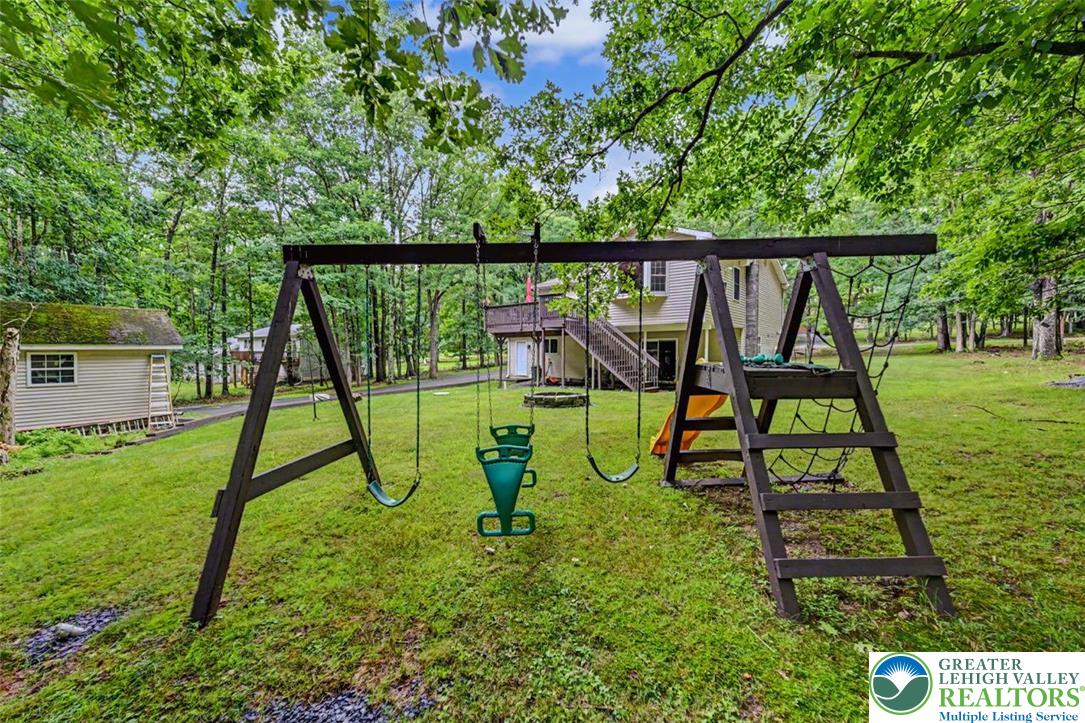 386 Upper Ridge Drive Property Photo 47