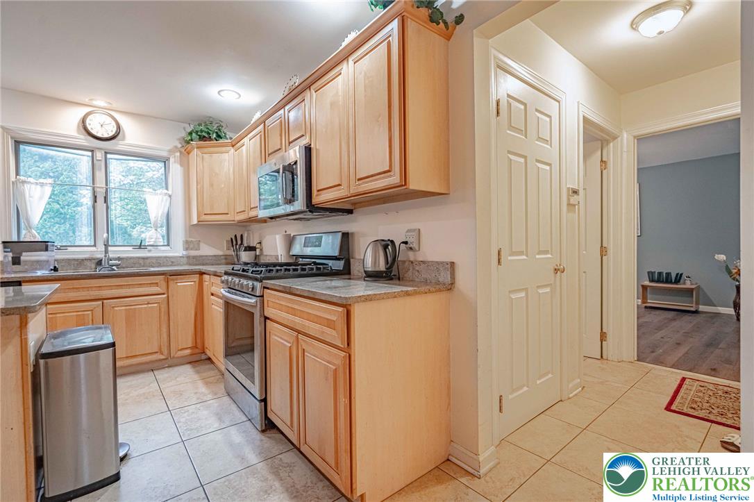 4426 Susan Drive Property Photo 28