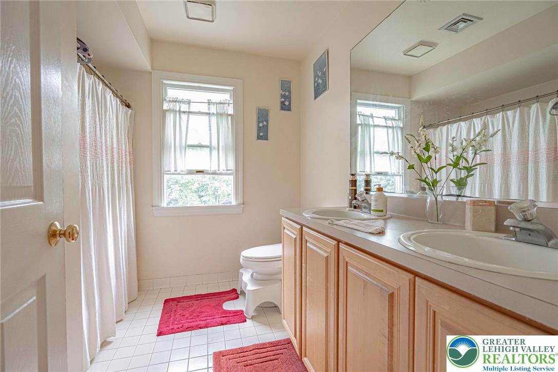 4426 Susan Drive Property Photo 46