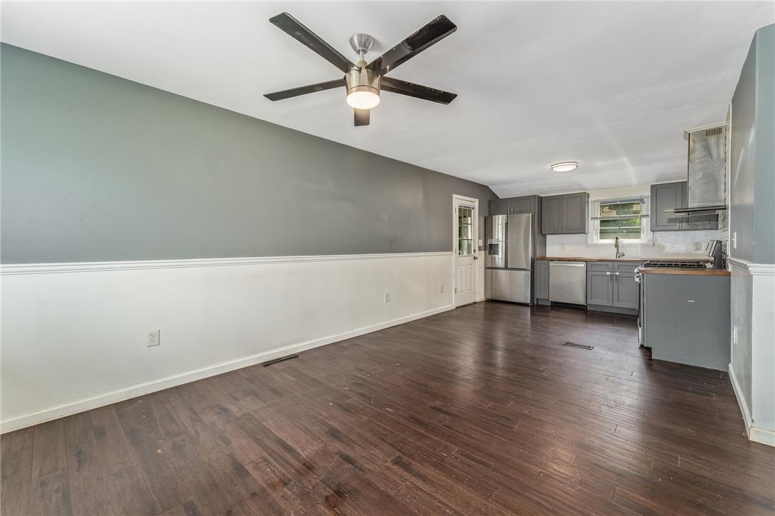 1331 Ridge Trail Property Photo 4