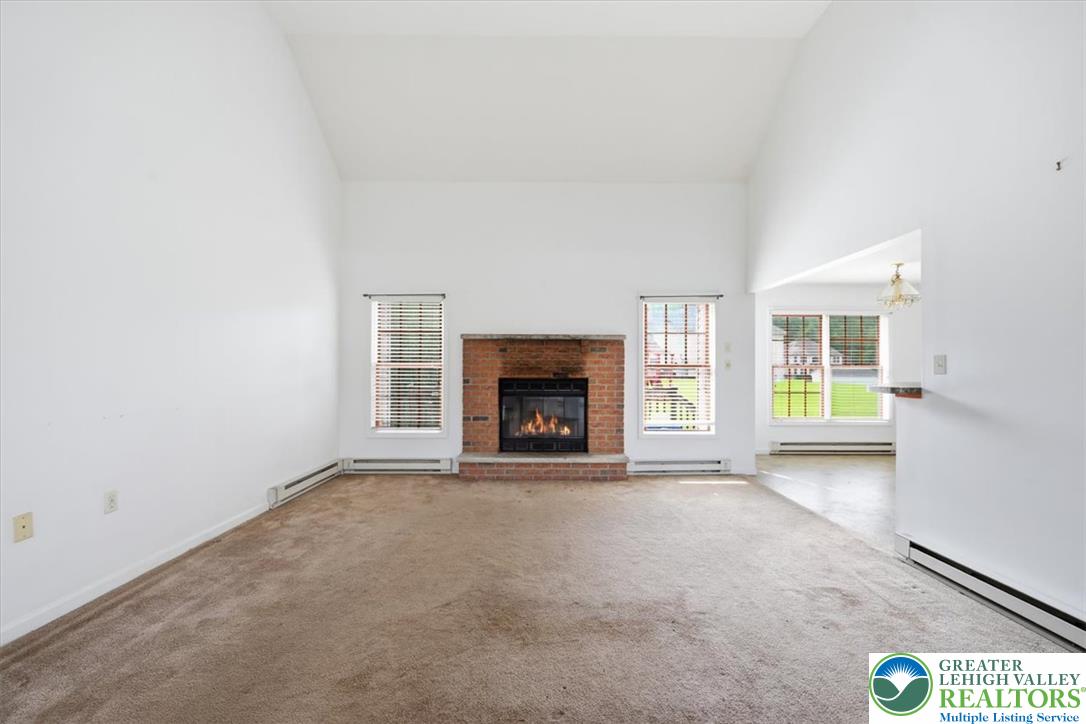 86 East Northpark Drive Property Photo 12