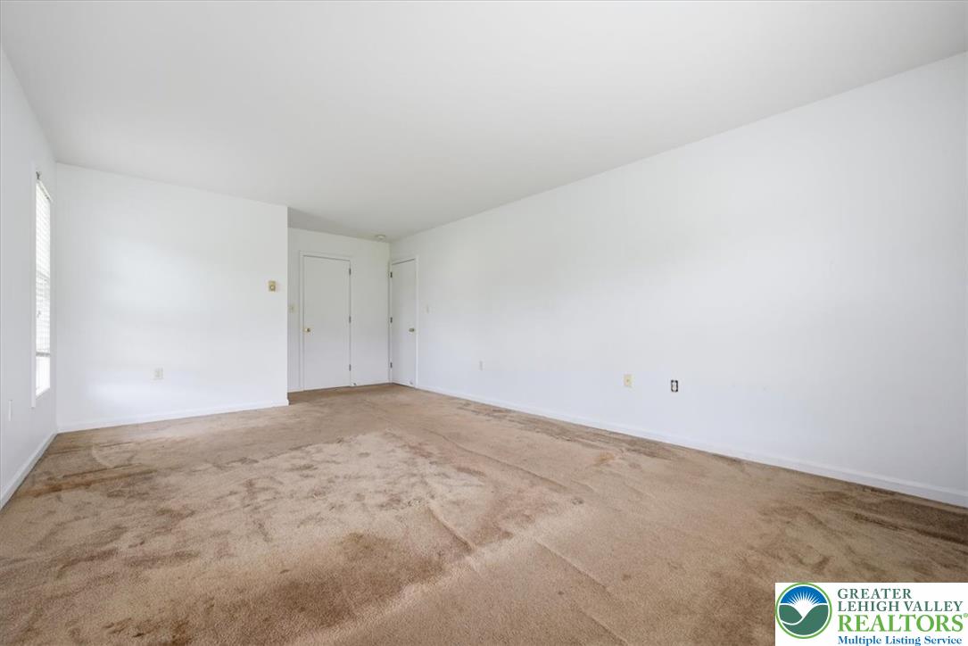 86 East Northpark Drive Property Photo 49