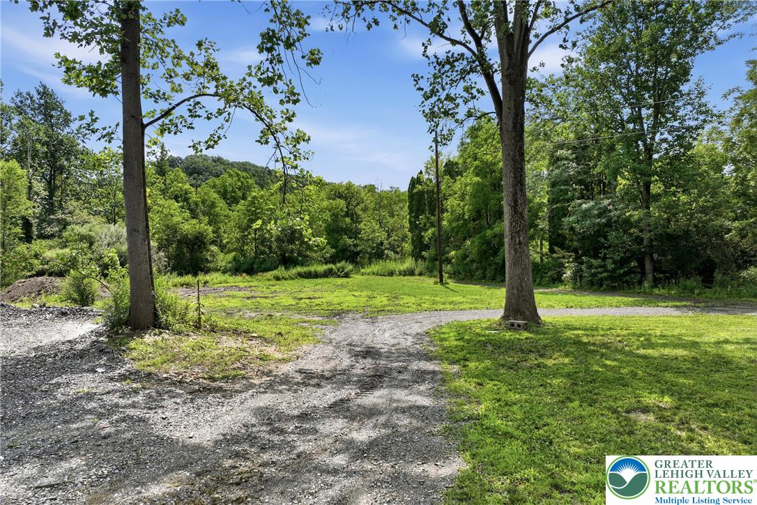 429 Riverview Drive Property Photo 46
