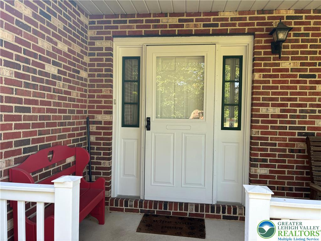 3843 Eagle Road Property Photo 4
