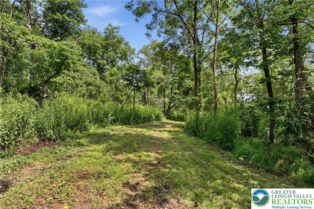 429 Riverview Drive Property Photo 70