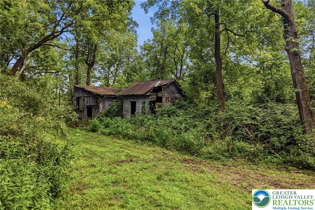 429 Riverview Drive Property Photo 77