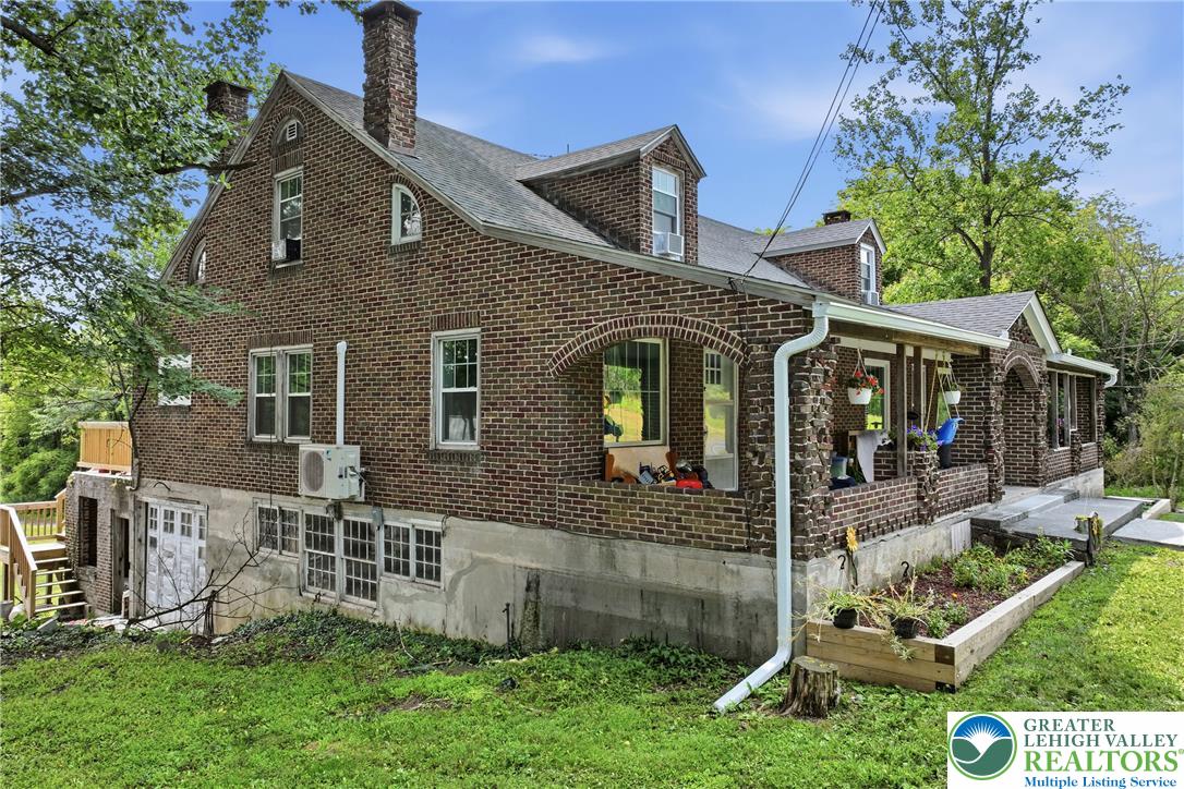 429 Riverview Drive Property Photo 80
