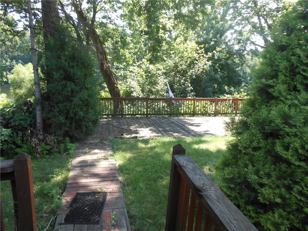 4543 First Terrace Property Photo 7