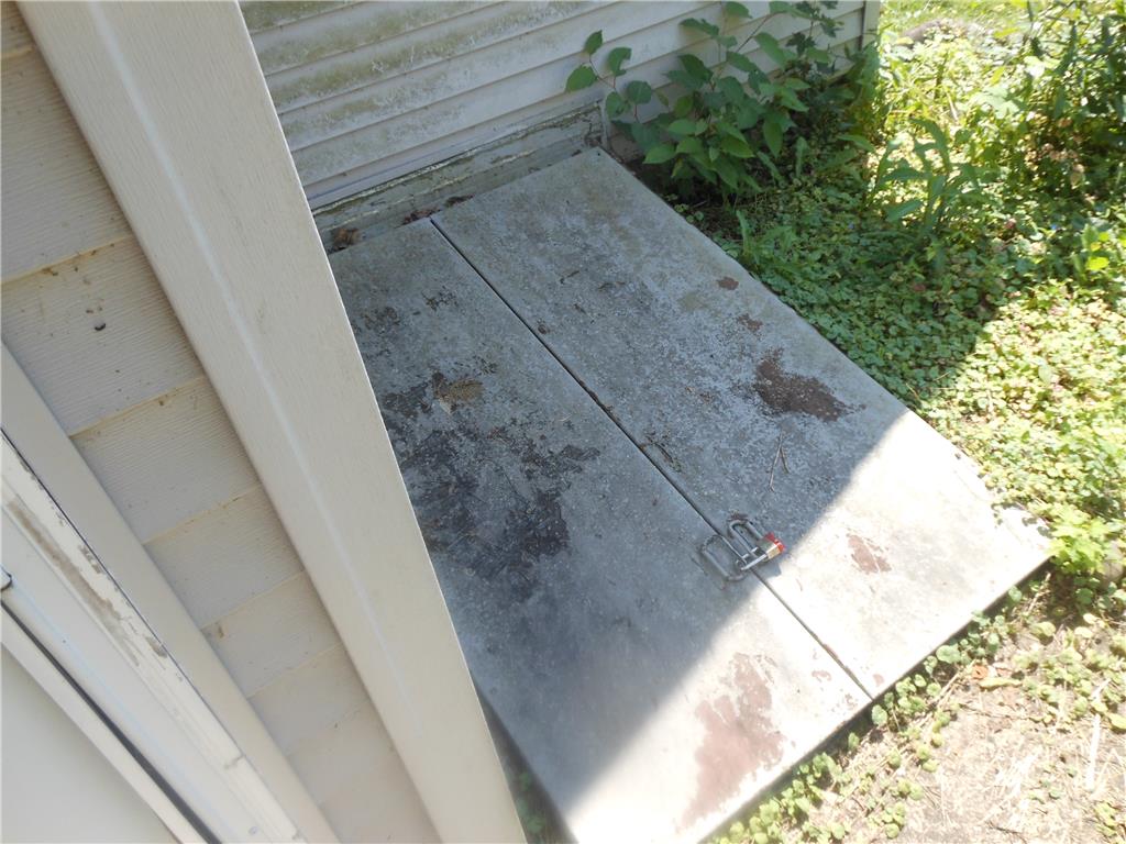 4543 First Terrace Property Photo 16