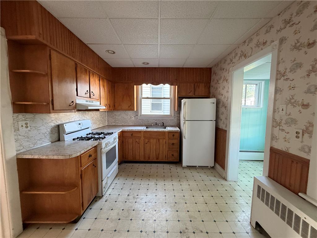 1627 Riegel Street Property Photo 7