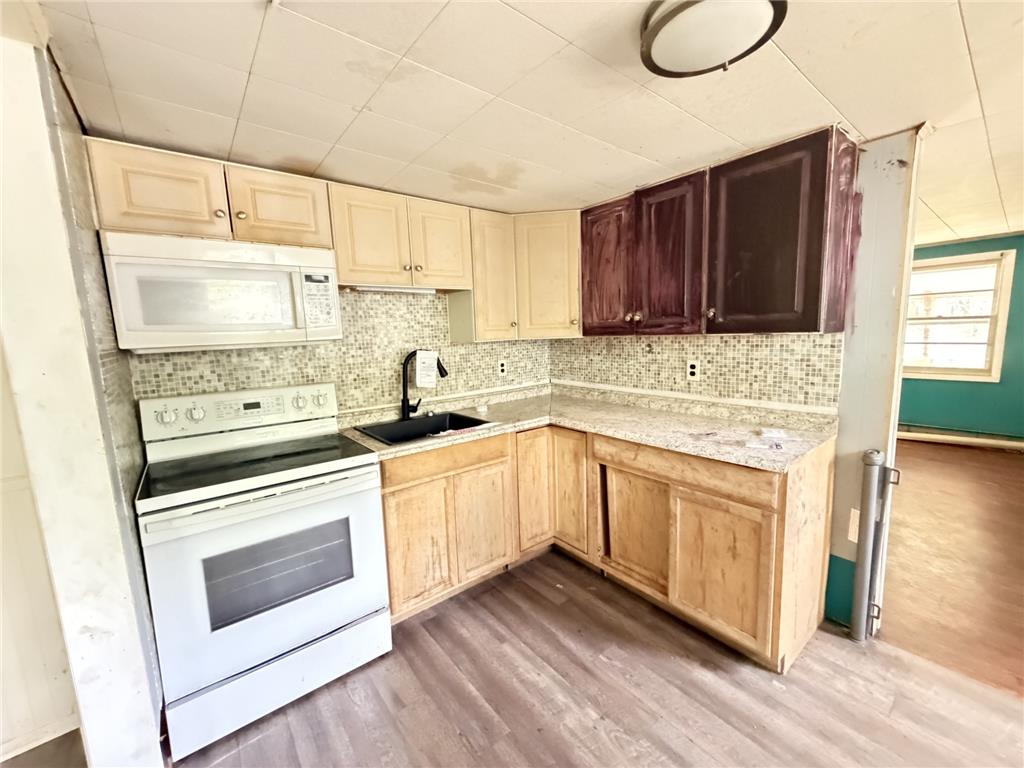 10 Cedar Lane Property Photo 10