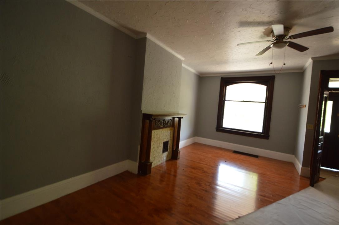 1402 Washington Street Property Photo 4