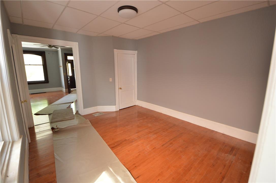 1402 Washington Street Property Photo 8