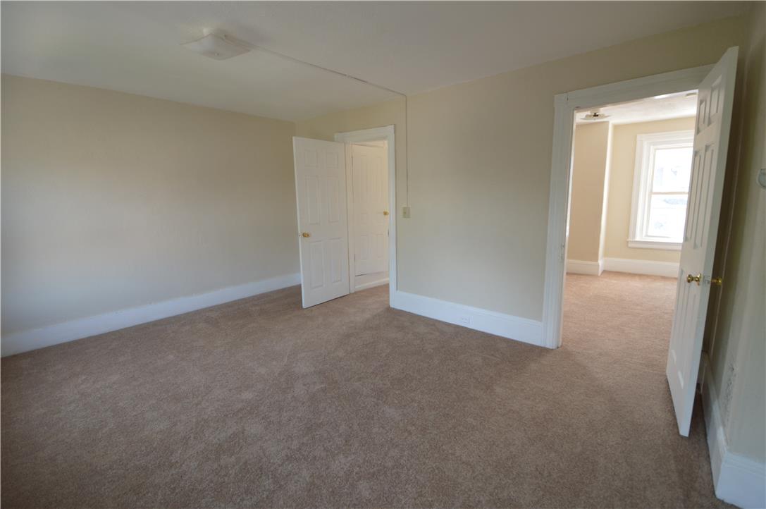 1402 Washington Street Property Photo 9