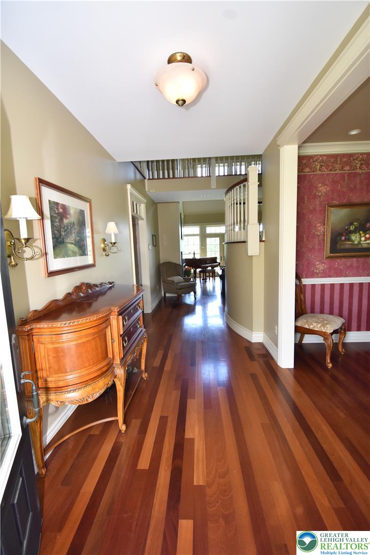297 Treeline Drive Property Photo 12