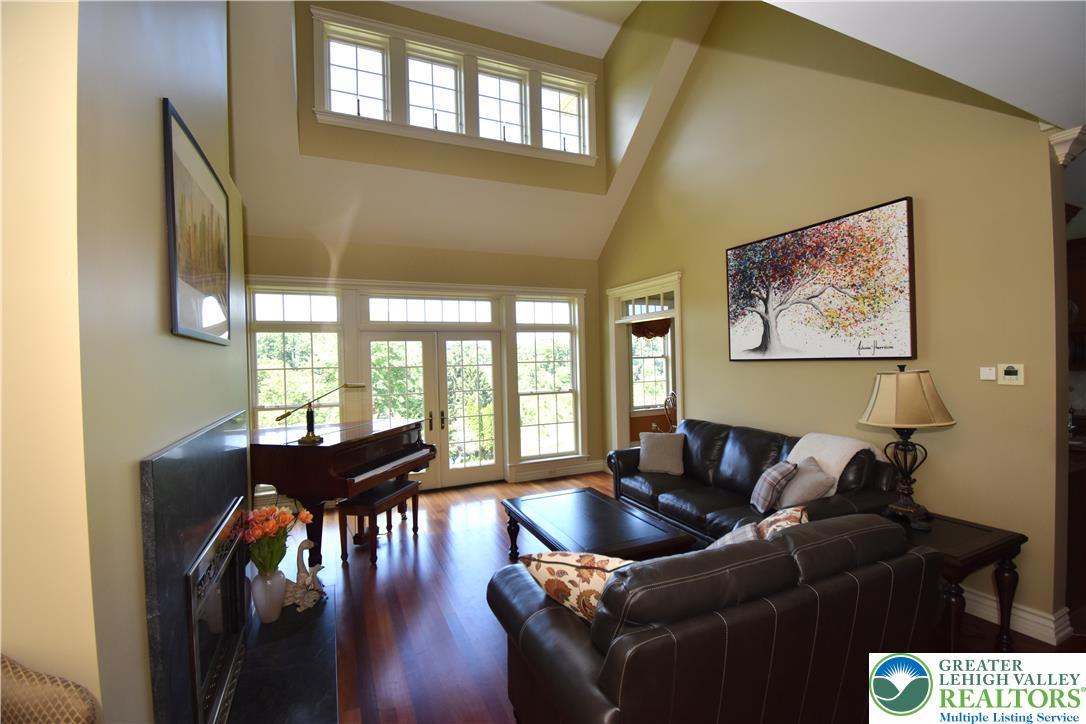 297 Treeline Drive Property Photo 16