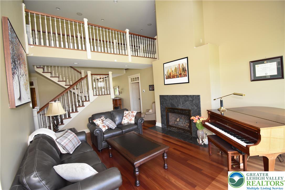297 Treeline Drive Property Photo 19