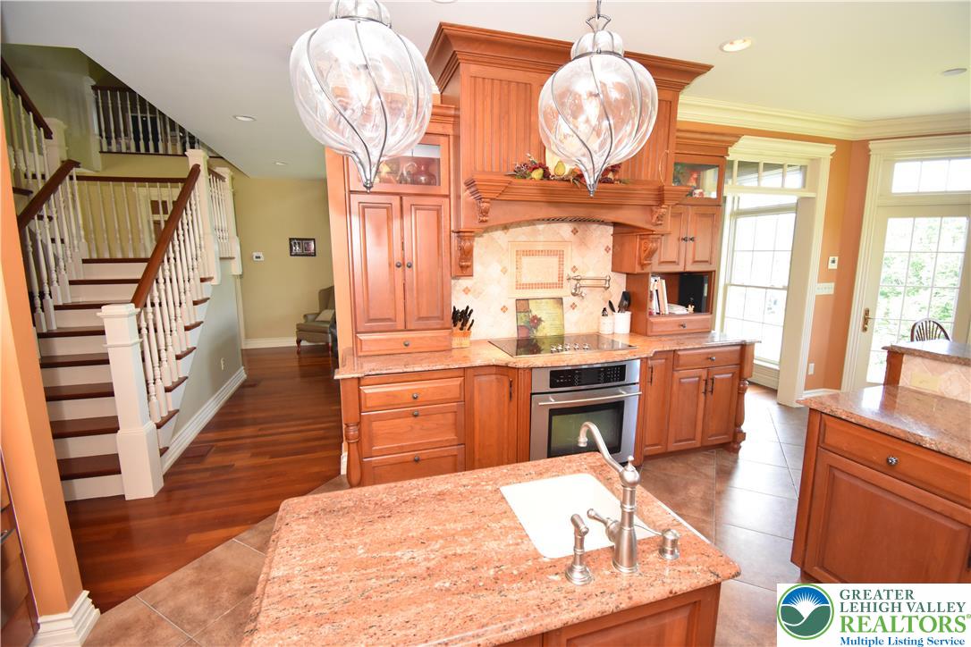 297 Treeline Drive Property Photo 28