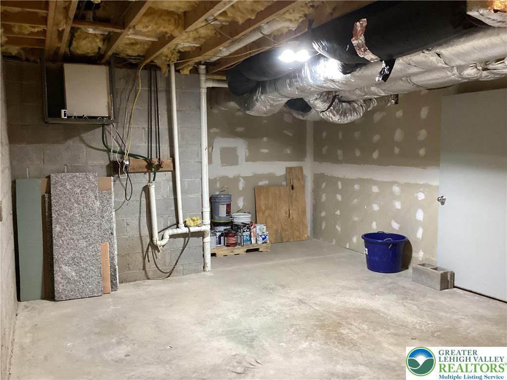 179 Shawnee Valley Drive Property Photo 29