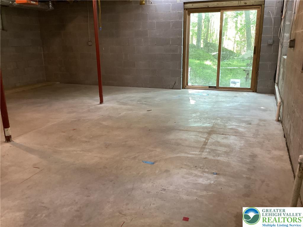 179 Shawnee Valley Drive Property Photo 32
