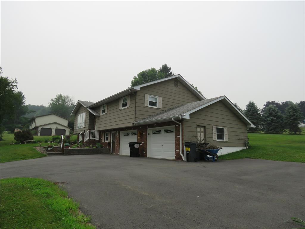 508 Grove Street Property Photo 2