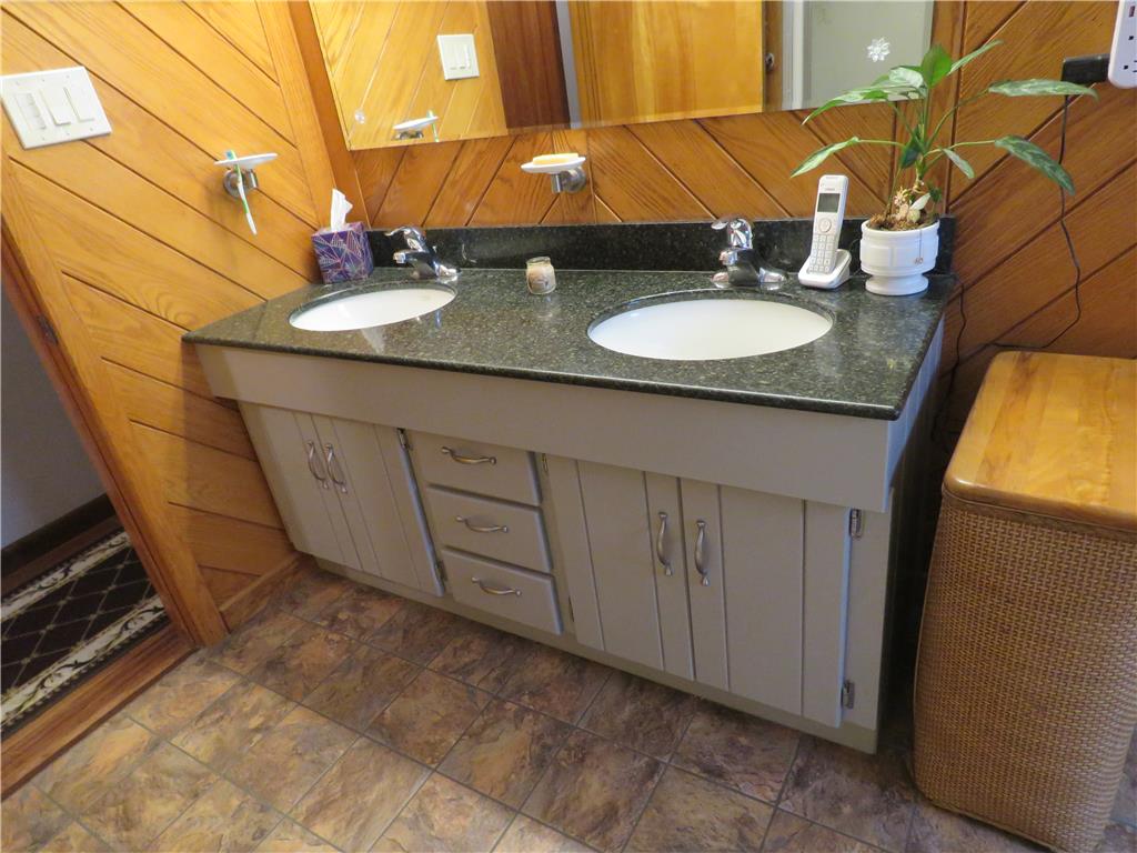 508 Grove Street Property Photo 18