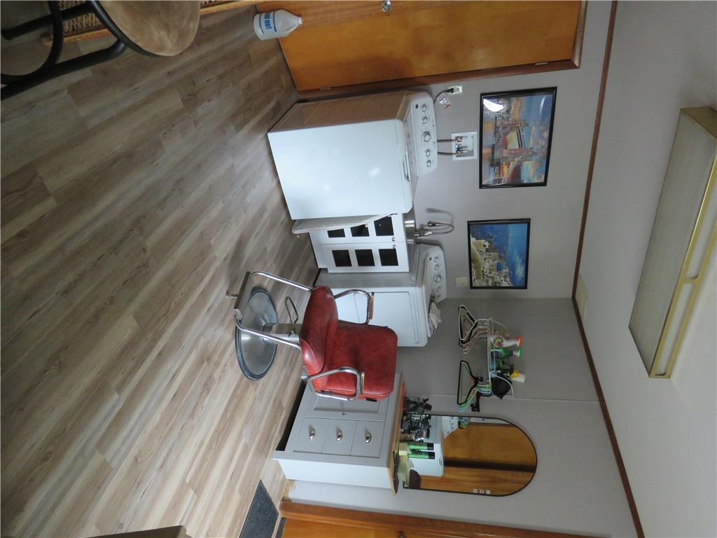 508 Grove Street Property Photo 38