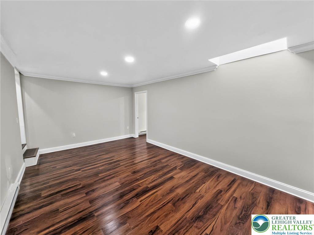 229 Pocono Boulevard Property Photo 12