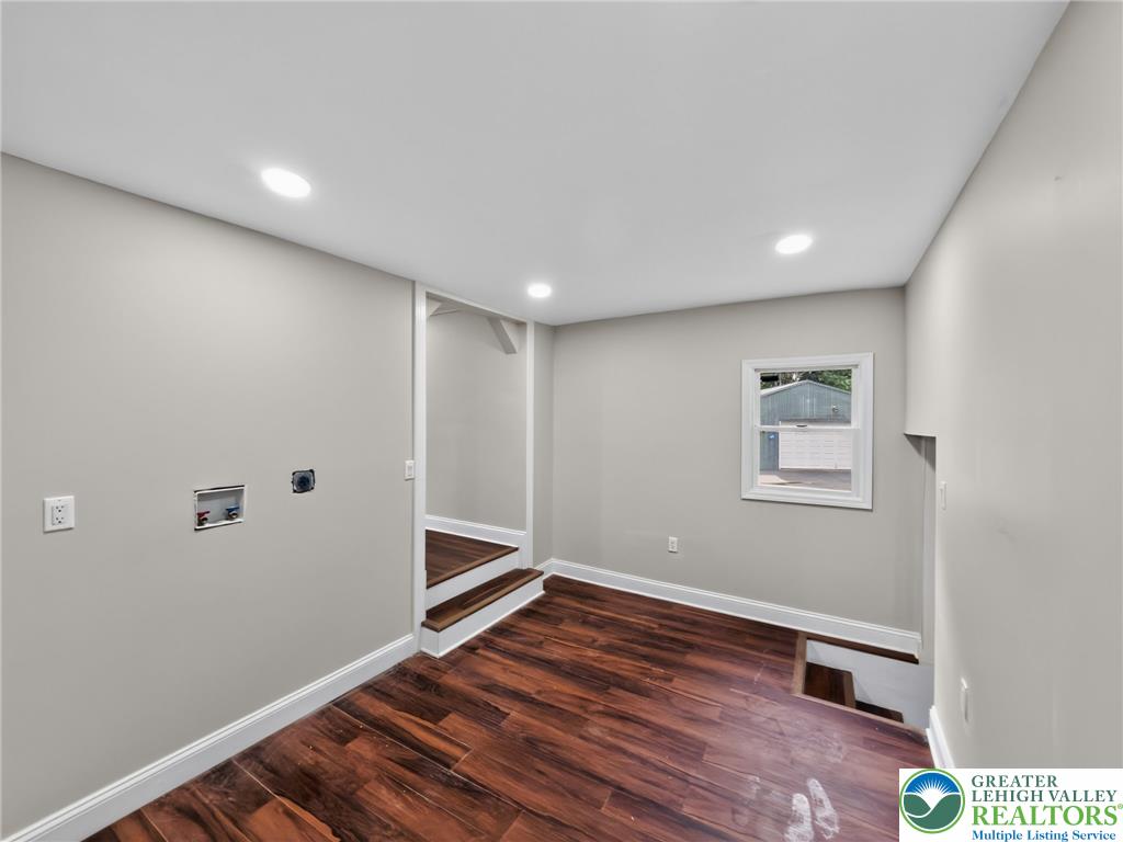 229 Pocono Boulevard Property Photo 28