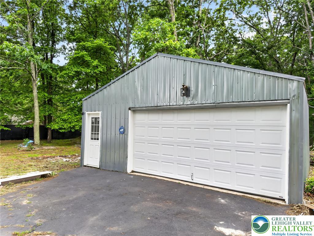 229 Pocono Boulevard Property Photo 32
