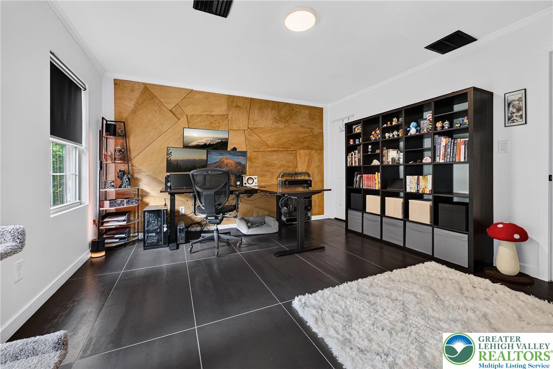 121 Chatham Hill Road Property Photo 36