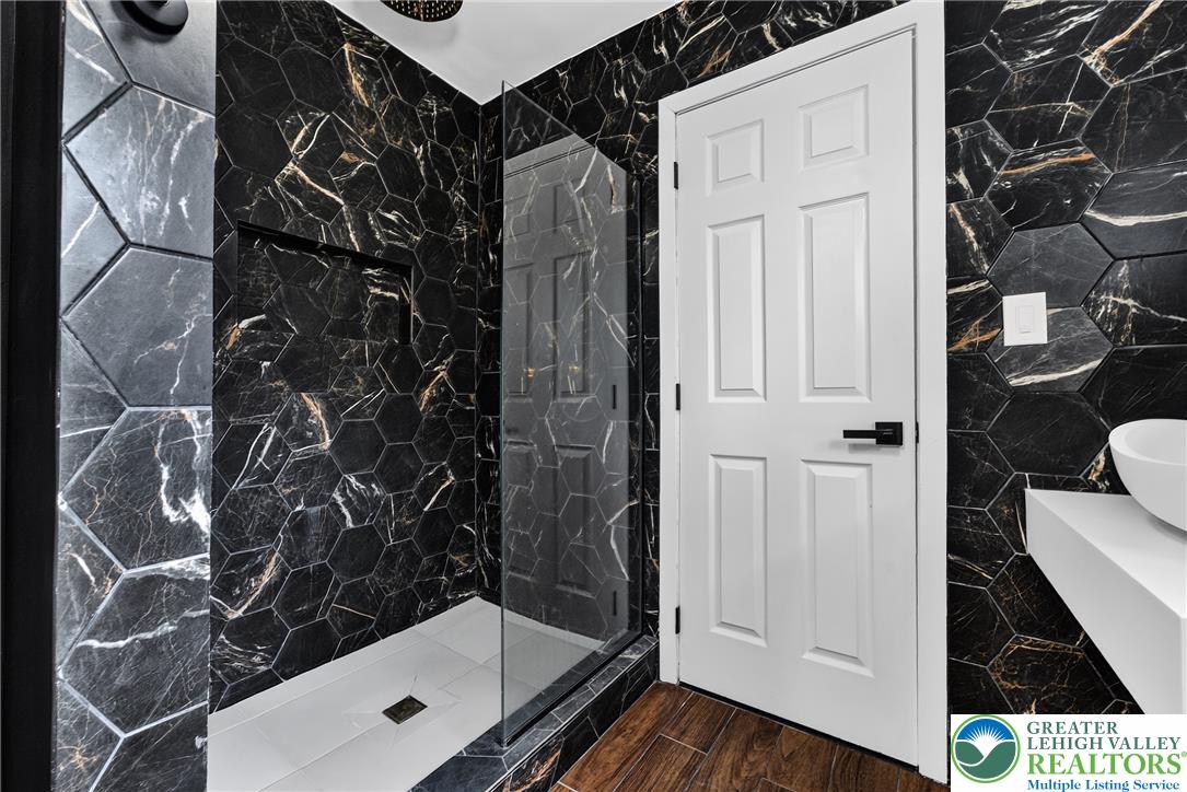 121 Chatham Hill Road Property Photo 40