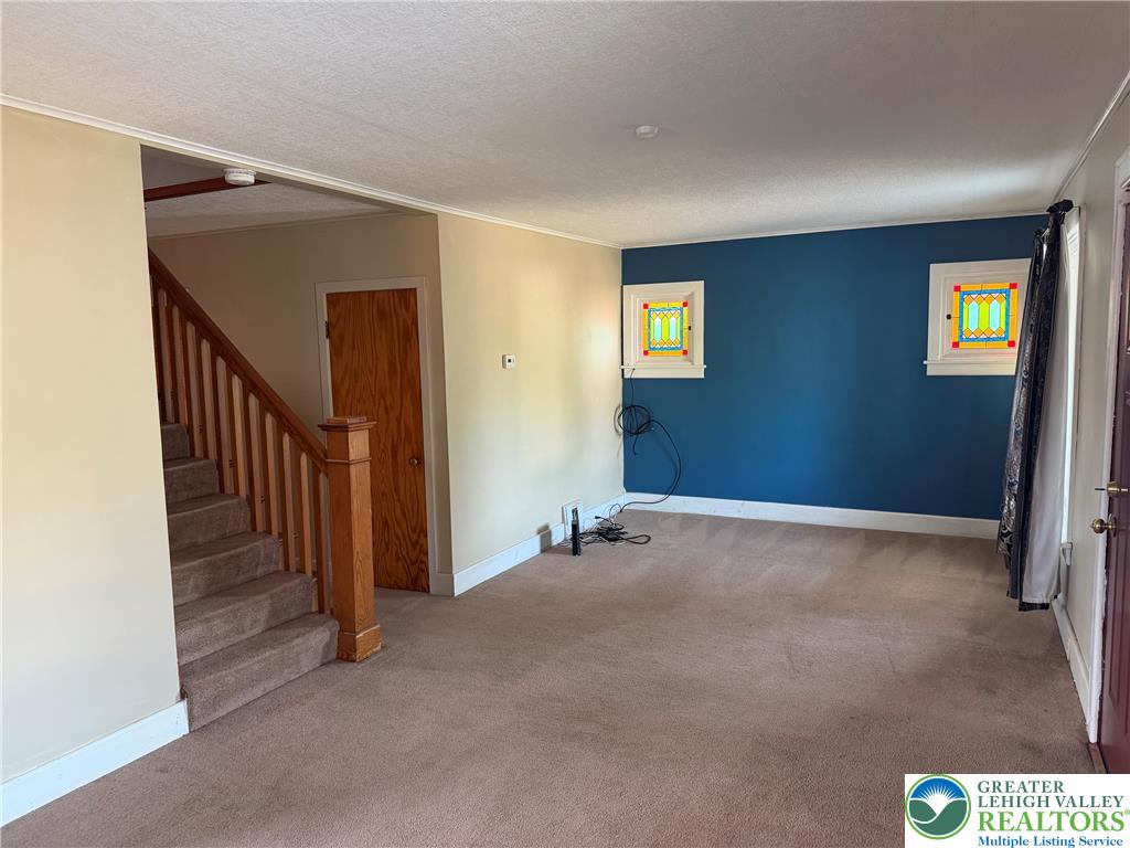 720 Keystone Avenue Property Photo 3