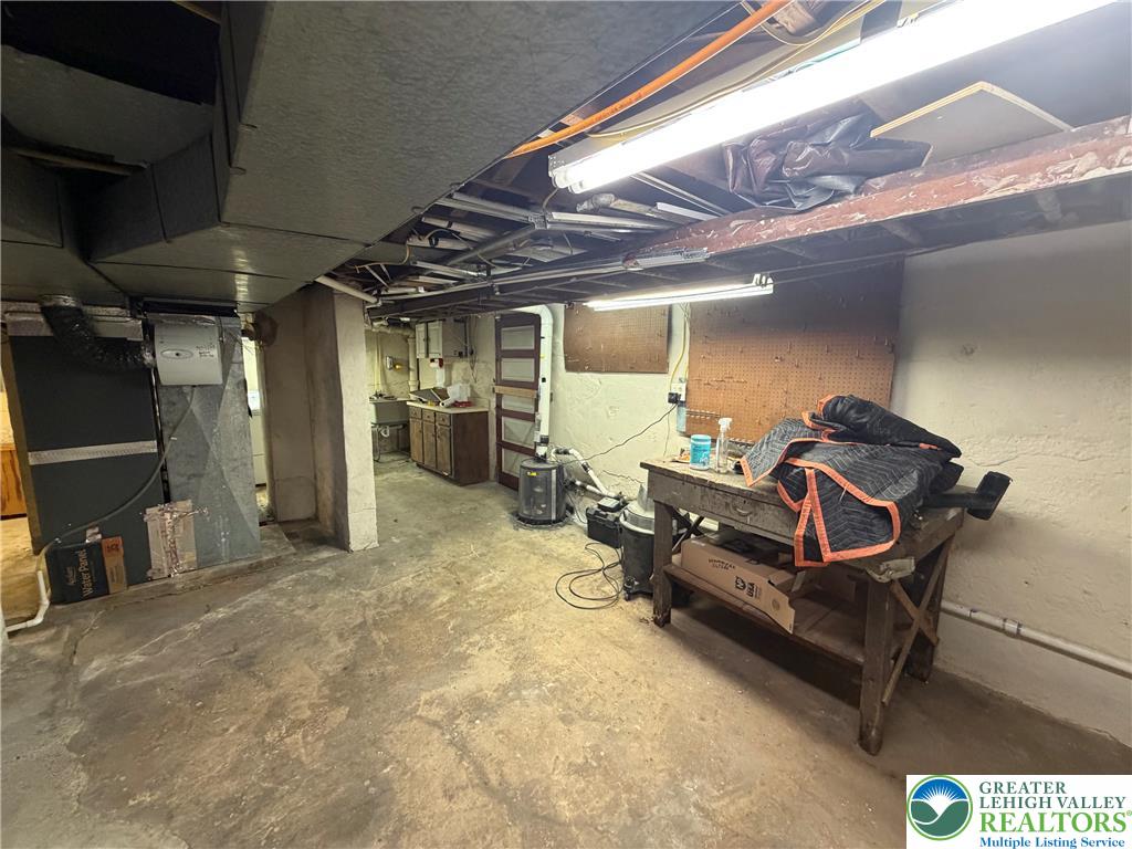 720 Keystone Avenue Property Photo 32