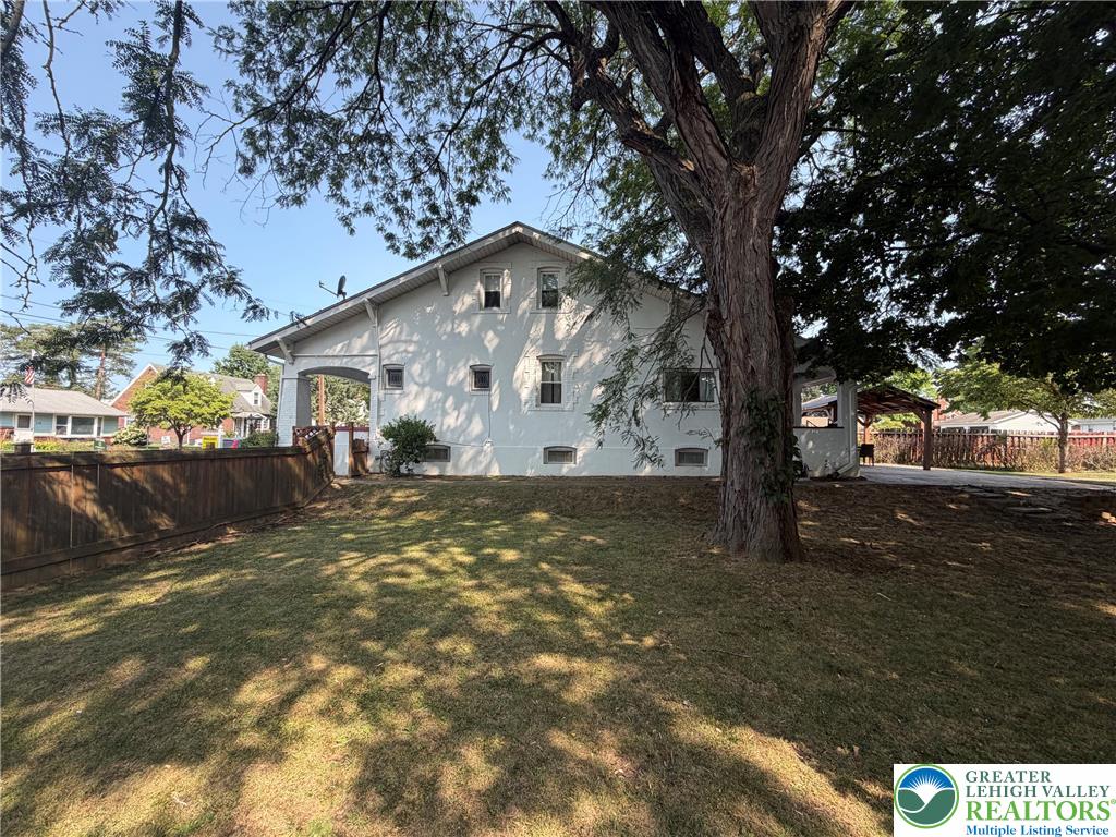 720 Keystone Avenue Property Photo 40