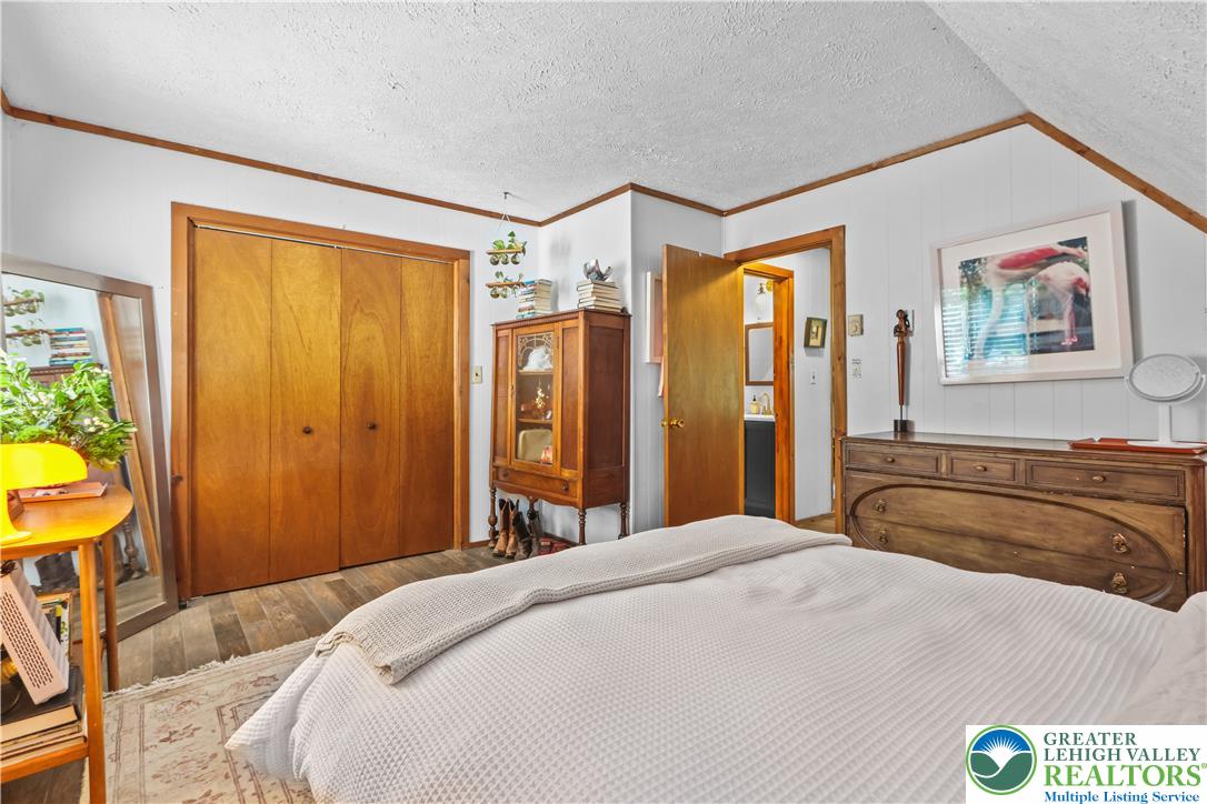 5218 East Woodbridge Drive Property Photo 23