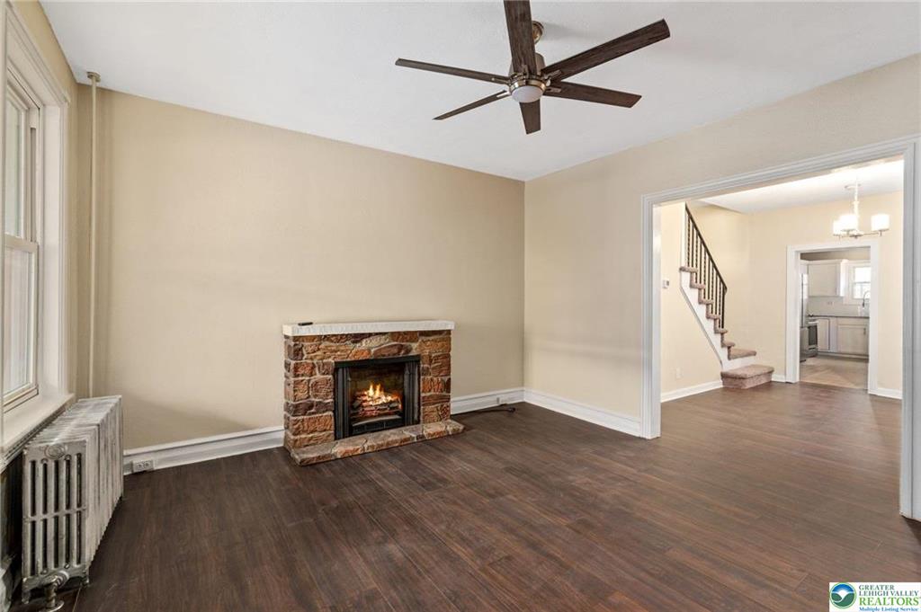 528 North Mohr Street Property Photo 3