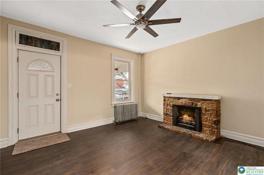 528 North Mohr Street Property Photo 4