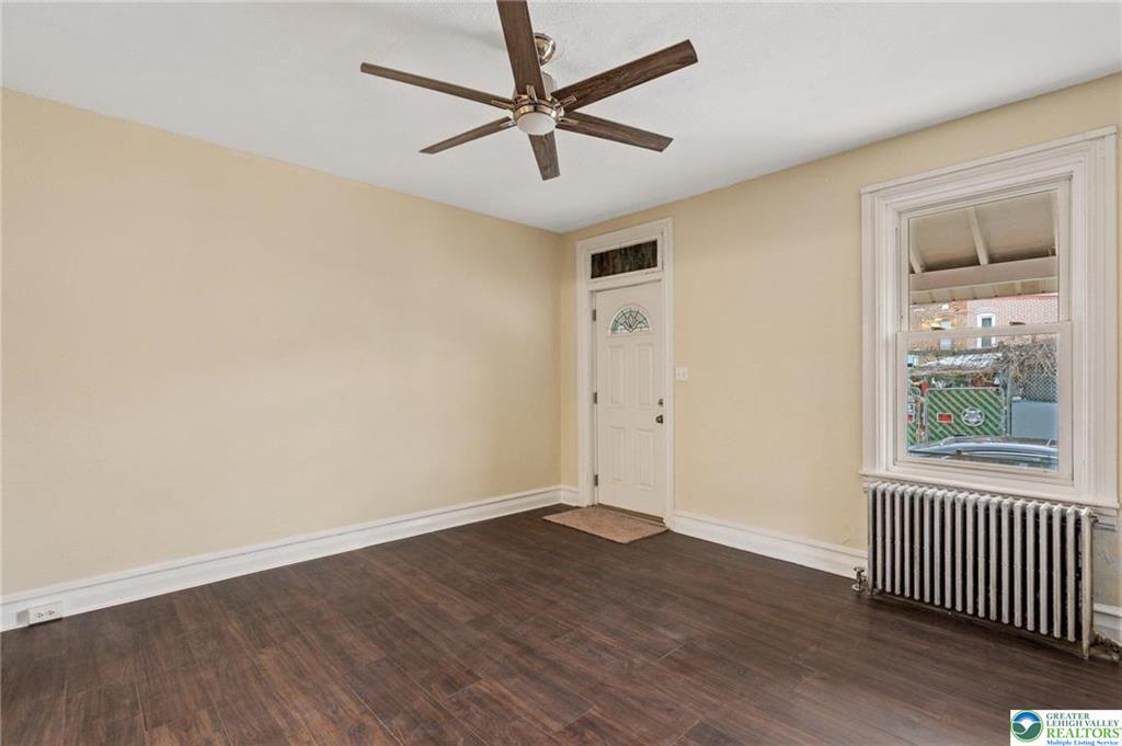 528 North Mohr Street Property Photo 5