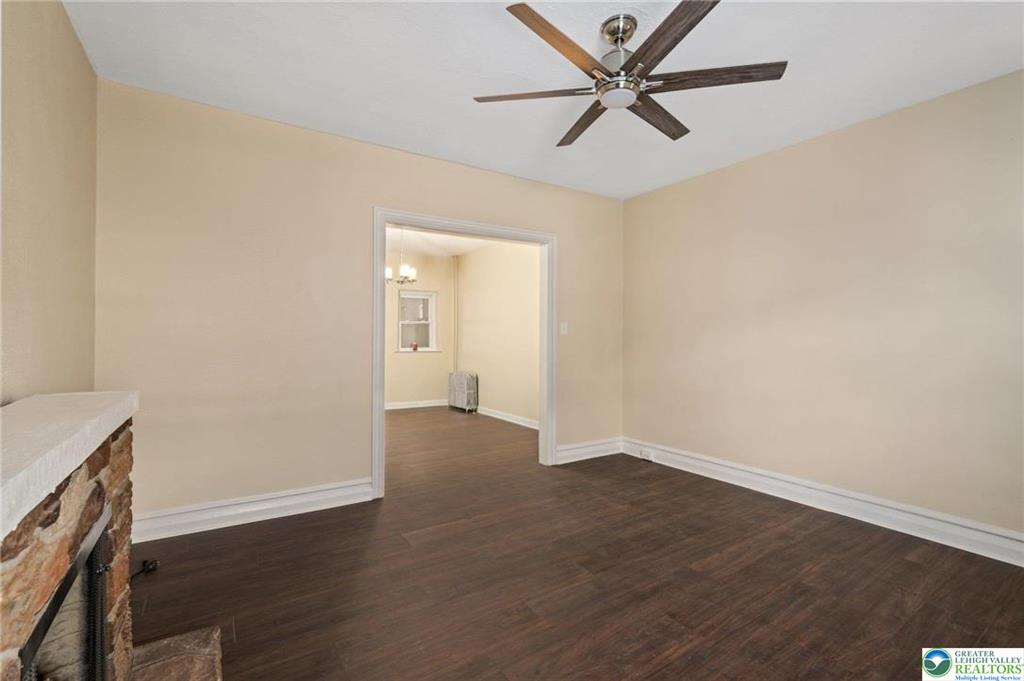 528 North Mohr Street Property Photo 6
