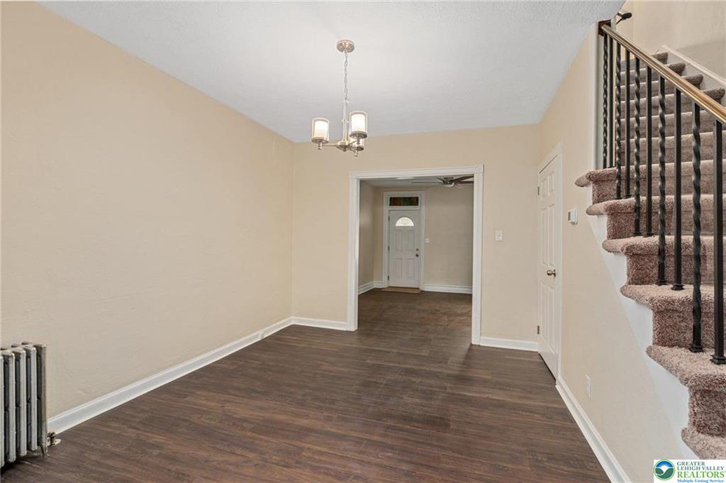 528 North Mohr Street Property Photo 10